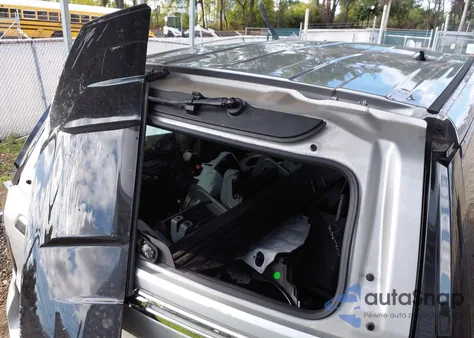 2024 Chevrolet Tahoe K1500 z USA, uszkodzony, nr VIN 1GNSKLED6RR243215